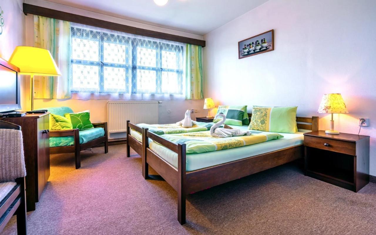 Hotel Stara Skola Na Sumave Hořice na Šumavě 외부 사진
