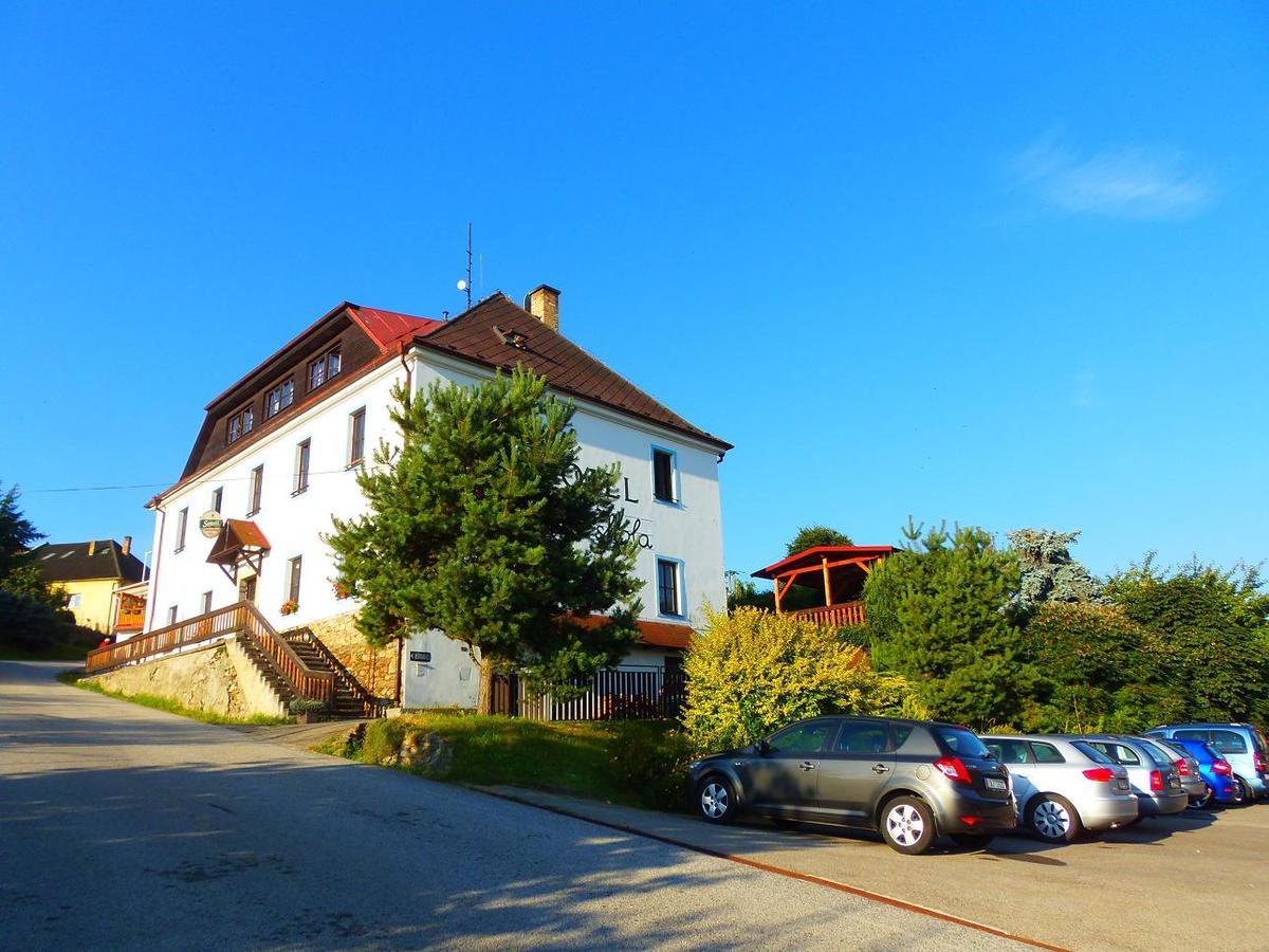 Hotel Stara Skola Na Sumave Hořice na Šumavě 외부 사진